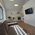 Santakos Apartmentai * Kaunas